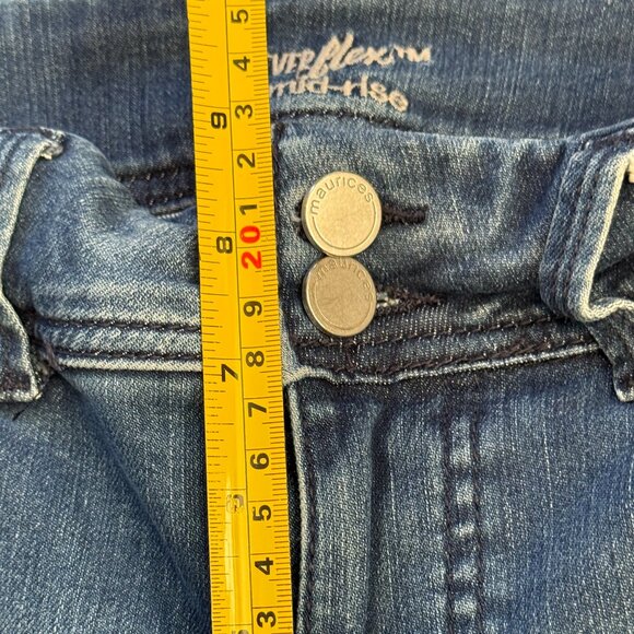 Maurices Jeans Womens 4R Medium Wash Everflex Mid Rise Flare Denim - Picture 7 of 10